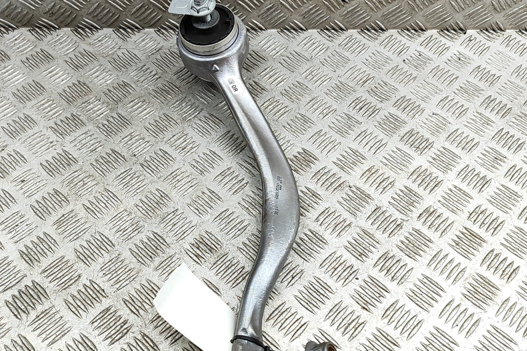 BMW X7 G07 (2018-2024) Fram höger böjd gaffel 6893550 30905771