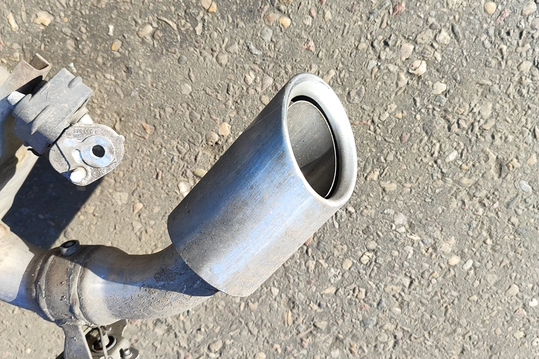BMW 3 Series G20/G21/G28 (2018-2024) Глушитель 7933800,8698977 31044541