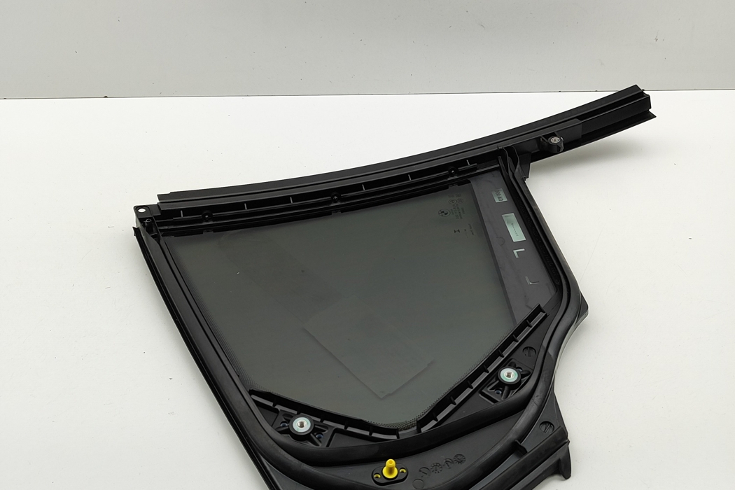 BMW 5 Series G60 (2023-2024) Rear door left-hand window 5A058C7 31548032