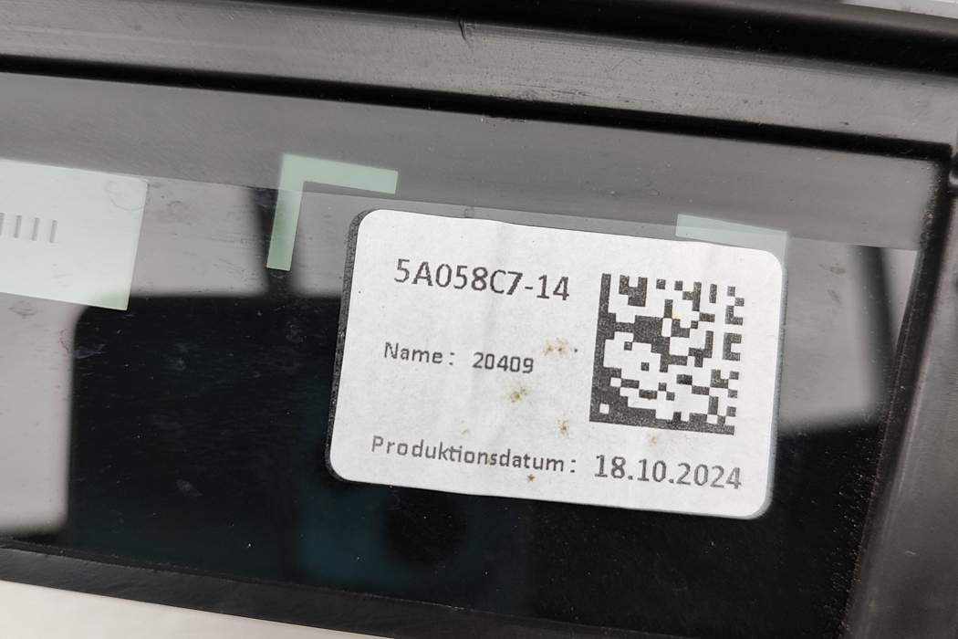 BMW 5 Series G60 (2023-2024) Rear door left-hand window 5A058C7 31548032