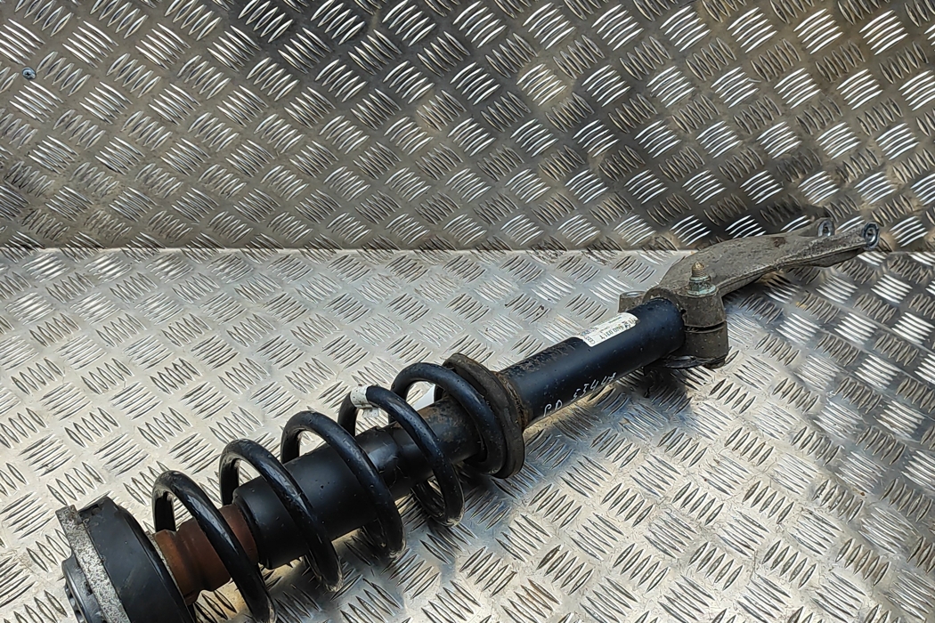 AUDI Q7 4M (2015-2024) Front Right Shock Absorber 4M0413038,4M0413031T,4M0411105AM 31717956