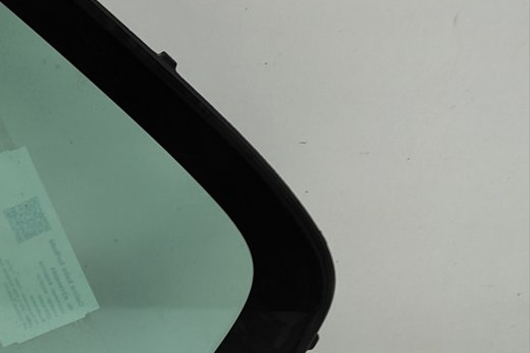 BMW 7 Series E38 (1994-2001) Rear door left-hand window 7038207 31964201