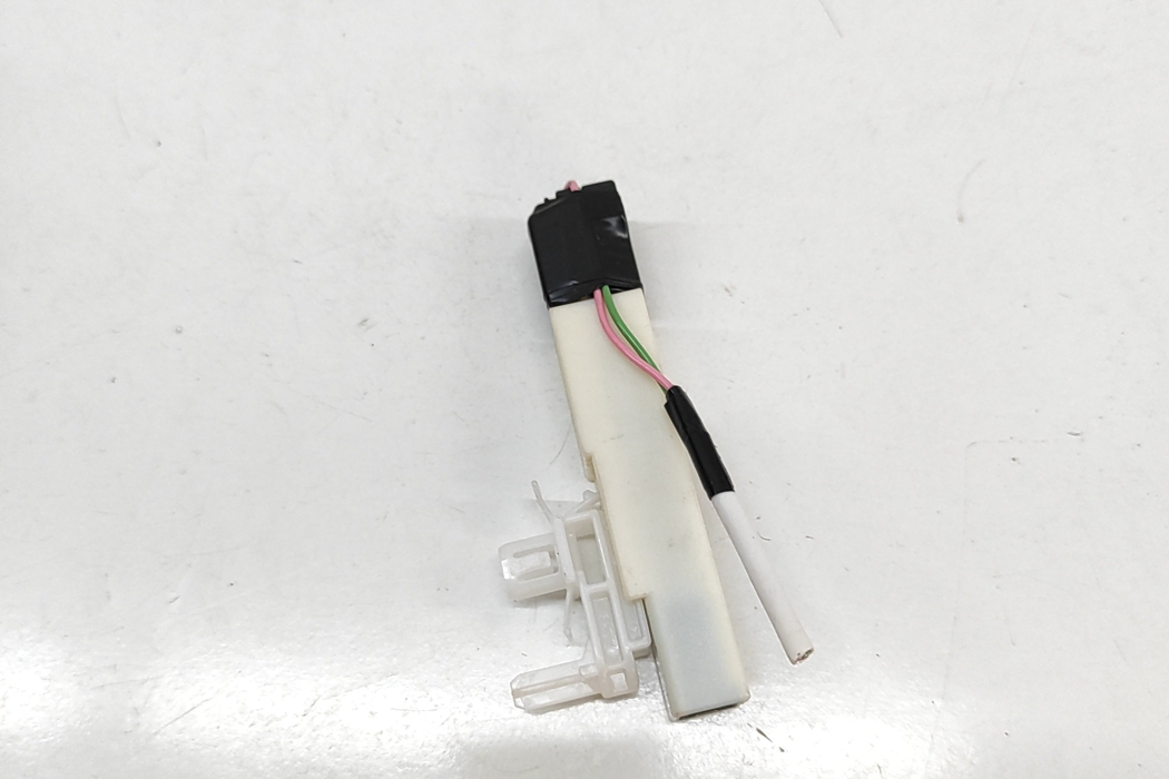 MAZDA MX-5 ND (2015-2023) Keyless Entry Antenna KD47-67-6NXA 32052863