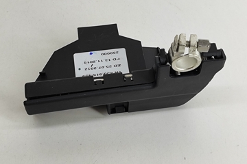 AUDI A4 B8/8K (2011-2016) Battery Cable Ends 8J0915459 25391673