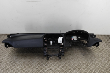 JAGUAR XE 1 generation (2014-2024) Dashboard GX73-04326-AA 26603660