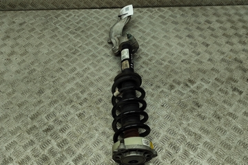 AUDI Q7 4M (2015-2024) Front Right Shock Absorber 4M0031T,4M0413038,4M0413031T 27545593