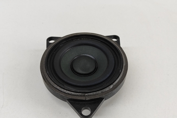 VOLVO S90 2 generation (2016-2023) Aizmugurējo kreiso durvju skaļrunis 31489045 27795974