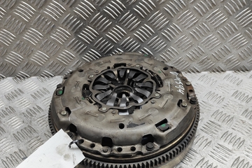 SKODA Karoq 1 generation (2017-2024) Clutch Kit 05E105266C,05E141031D,05E141025A 28075803