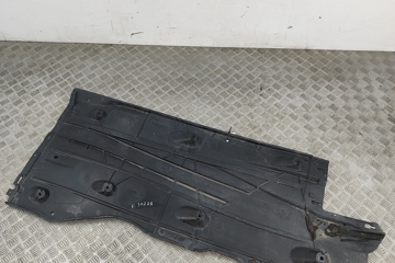 AUDI A3 8Y (2020-2024) Left Side Underbody Cover 5Q0825201 28829266