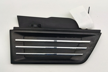 DODGE Nitro 1 generation (2007-2010) Priekšējā labā spārna molding 55157164AC 30323868