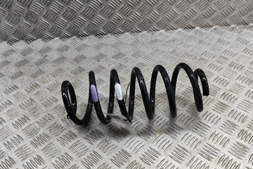 TOYOTA Prius Plus 1 generation (2012-2020) Rear Right Coil Spring 48231-47280 30907332