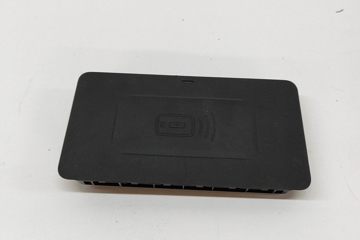BMW X7 G07 (2018-2024) Wireless charging station 5A82C19 31095732