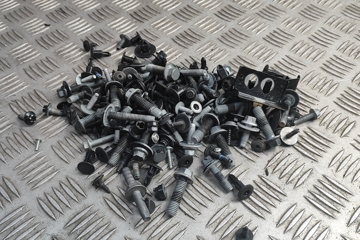 VOLVO XC60 2 generation (2017-2024) Bolts 31872934