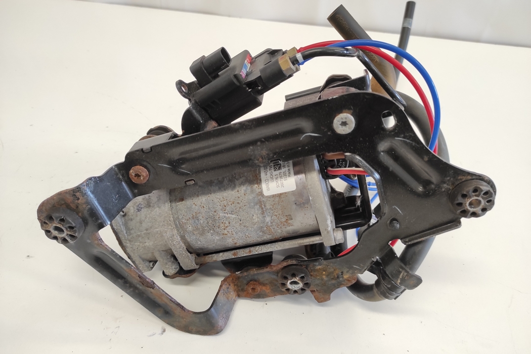BMW 5 Series G30/G31 (2016-2023) Suspension Compressor 4430210011,SCM765,51205 18279062