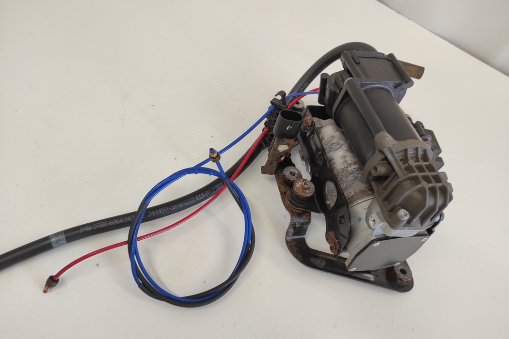 BMW 5 Series G30/G31 (2016-2023) Suspension Compressor 4430210011,SCM765,51205 18279062