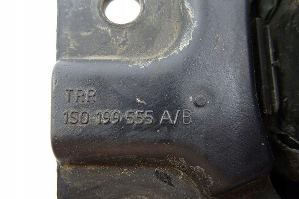 VOLKSWAGEN Up 1 generation (2011-2024) Gearbox Mount 112221641R 26052888