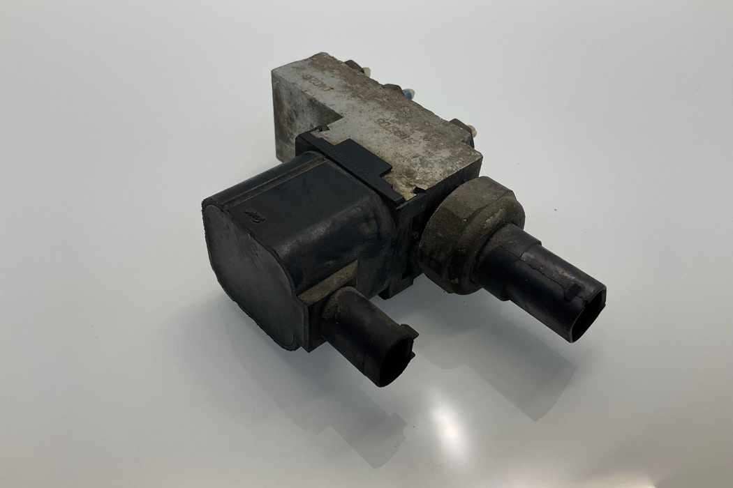 MERCEDES-BENZ E-Class W211/S211 (2002-2009) Air Suspension Control Unit 2113200158,A2113200158 29957786
