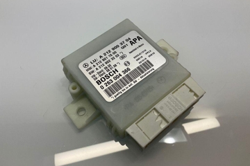 MERCEDES-BENZ E-Class W212/S212/C207/A207 (2009-2016) PDC Parking Distance Control Unit A2129003704 30717590