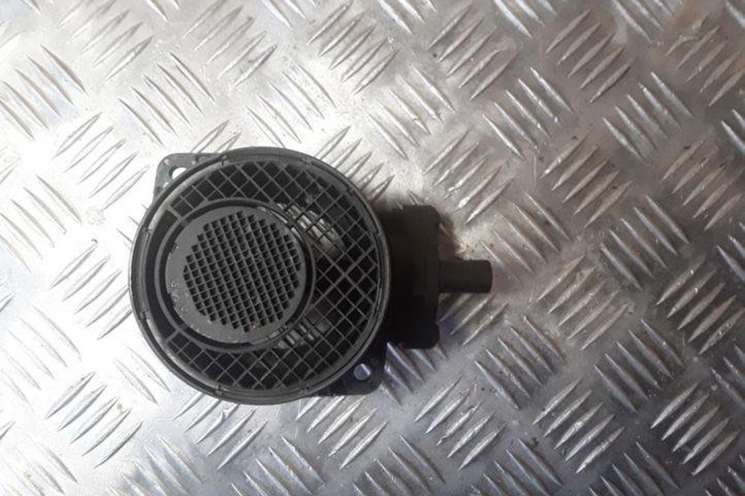 VOLKSWAGEN Transporter T5 (2003-2015) Mass Air Flow Sensor MAF 0281002461,074906461B 25457223