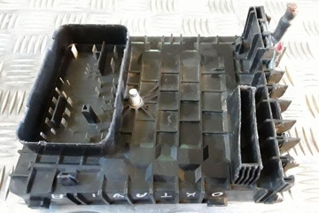SKODA Octavia 2 generation (2004-2013) Komforta vadības bloks 1K0937125,017183071 25453638