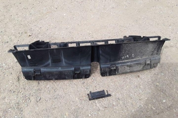 BMW X5 E70 (2006-2013) Aizmugurējā kreisā bampera stiprinājums 51127158444 25498712