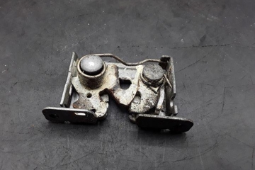 BMW X5 E70 (2006-2013) Bonnet Lock 7178754 25512956