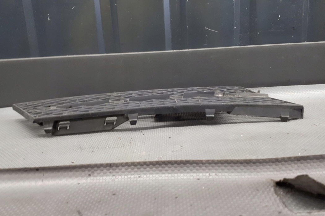 BMW 5 Series E60/E61 (2003-2010) Front Bumper Lower Grill 7178110 30128466