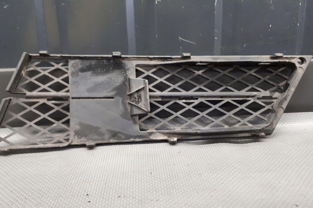 BMW 5 Series E60/E61 (2003-2010) Front Bumper Lower Grill 7178110 30128466