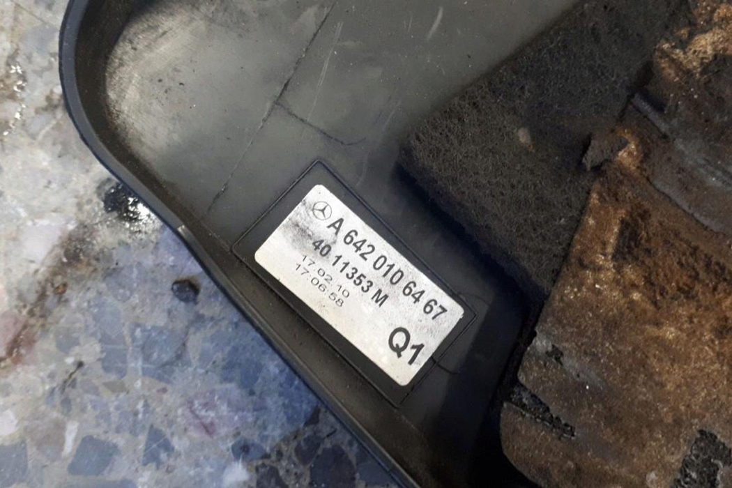 MERCEDES-BENZ E-Class W212/S212/C207/A207 (2009-2016) Engine Cover A6420106467 30177963