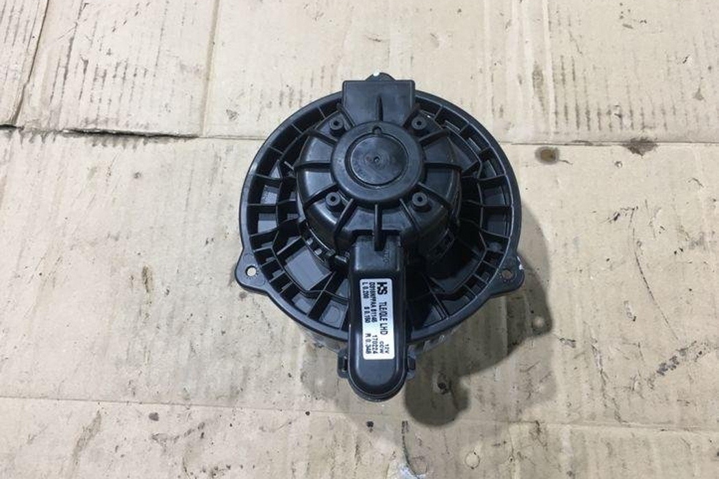 KIA Sportage 4 generation (2016-2022) Salona sildītājs D316NFFAA,170224 20218751