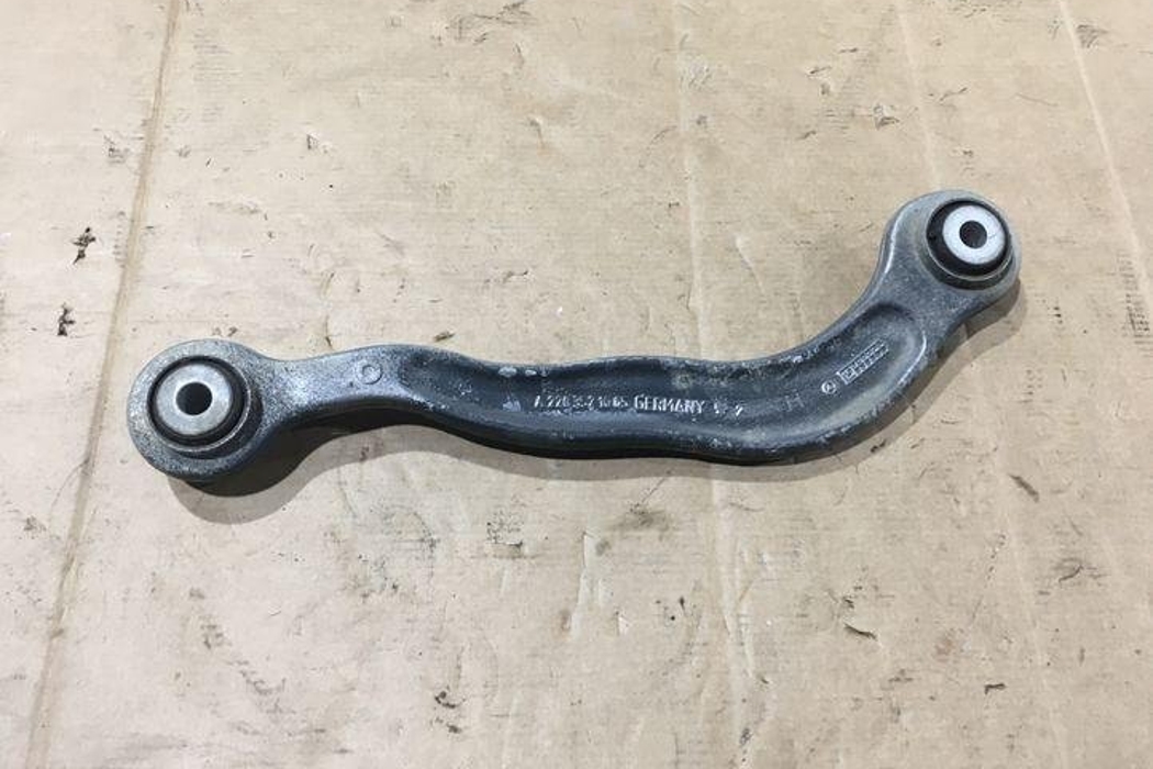 MERCEDES-BENZ S-Class W222/C217/A217 (2013-2020) Rear Right Arm A2203521005 21502030