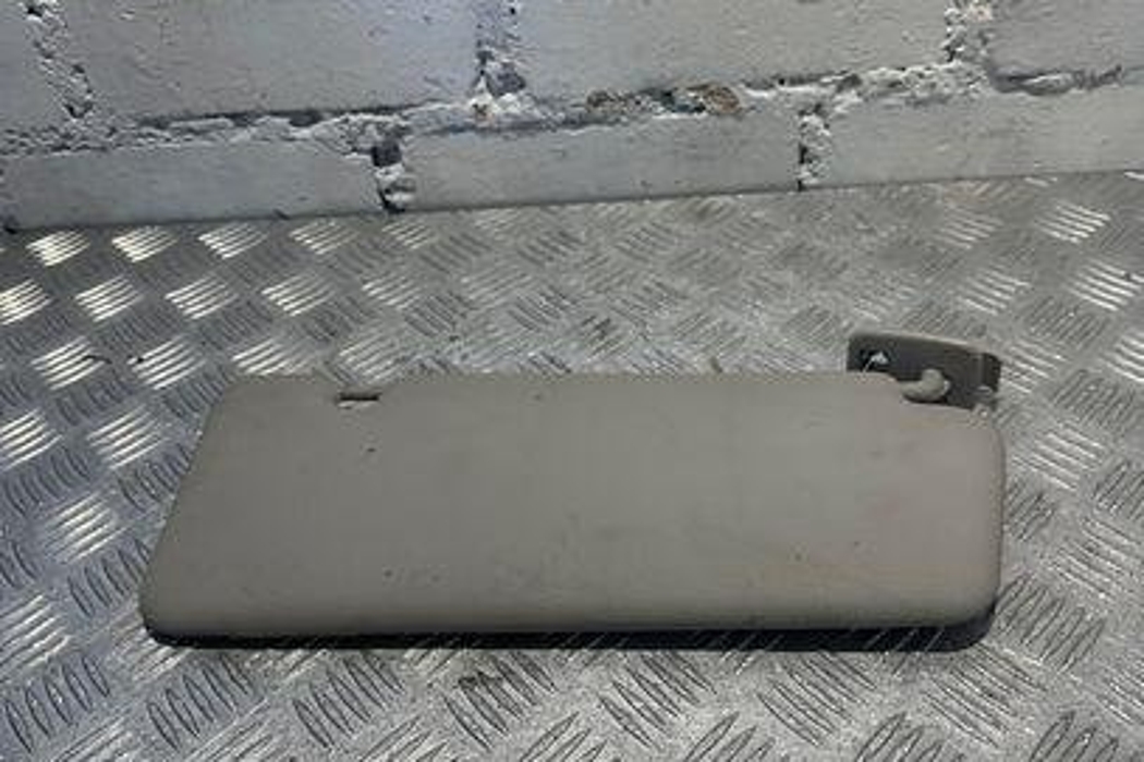 RENAULT Megane 3 generation (2008-2020) Left Side Sun Visor 21507891