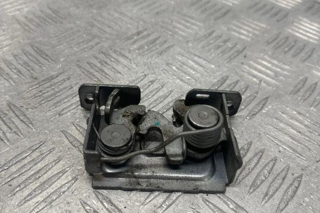 BMW X5 F15 (2013-2018) Bonnet Lock 7178754 30502091