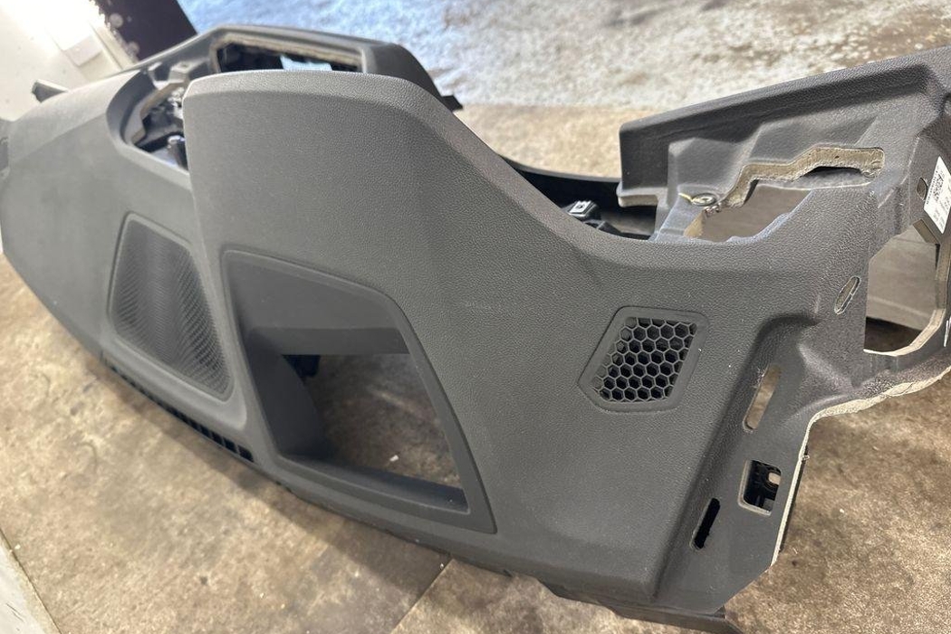 BMW 3 Series G20/G21/G28 (2018-2024) Dashboard 6831265,72758412 32109289