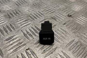 VOLKSWAGEN Golf 6 generation (2008-2015) Additional Music Player Connectors 6r0035724 21510305