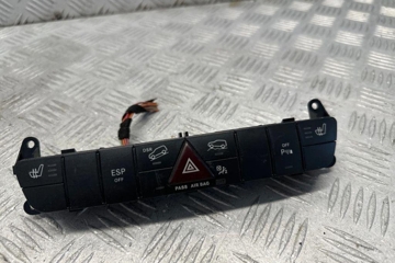 MERCEDES-BENZ M-Class W164 (2005-2011) Hazard button A1648709910 30516392