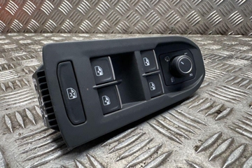 VOLKSWAGEN Golf 8 generation (2019-2023) Rear Left Door Window Control Switches 5G0959857E,A32224 32184771