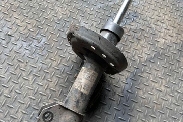 OPEL Astra K (2015-2021) Front Right Shock Absorber 824903014620,39039574,722559783 32191955