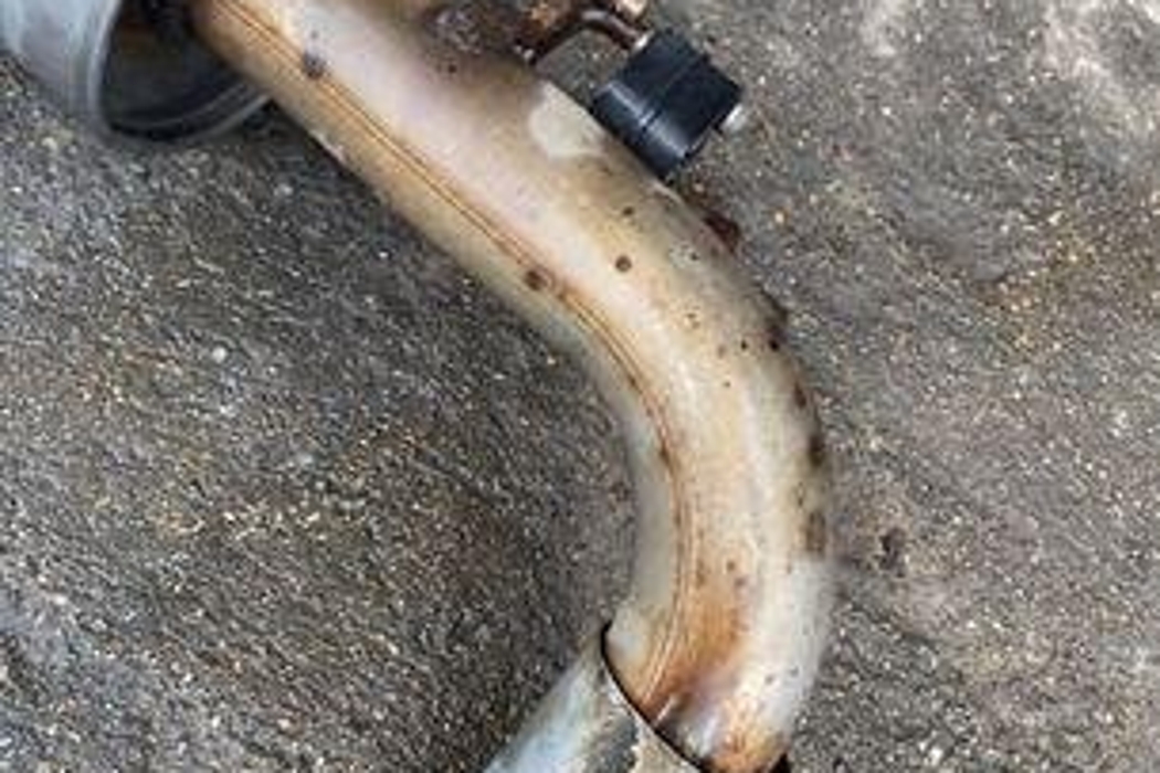 BMW 1 Series F20/F21 (2011-2020) Бачок глушителя задний 8512641,2151403 27098175
