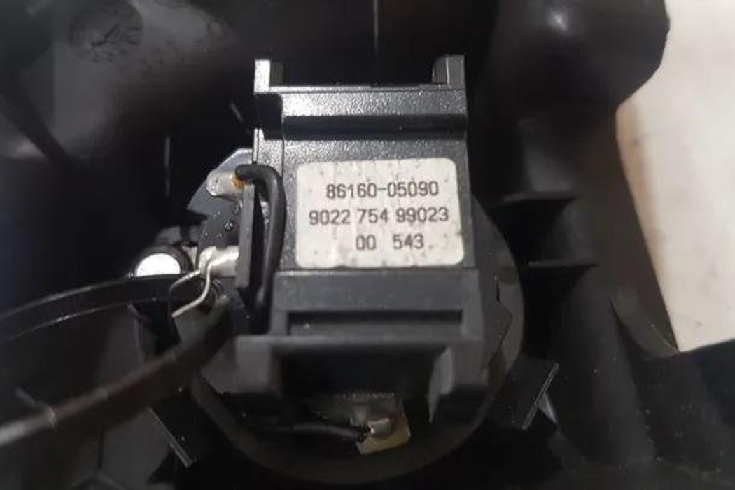 TOYOTA Avensis 2 generation (2002-2009) Priekšējo kreiso durvju skaļrunis 8616005090,902275499023,6749105060D 27103524