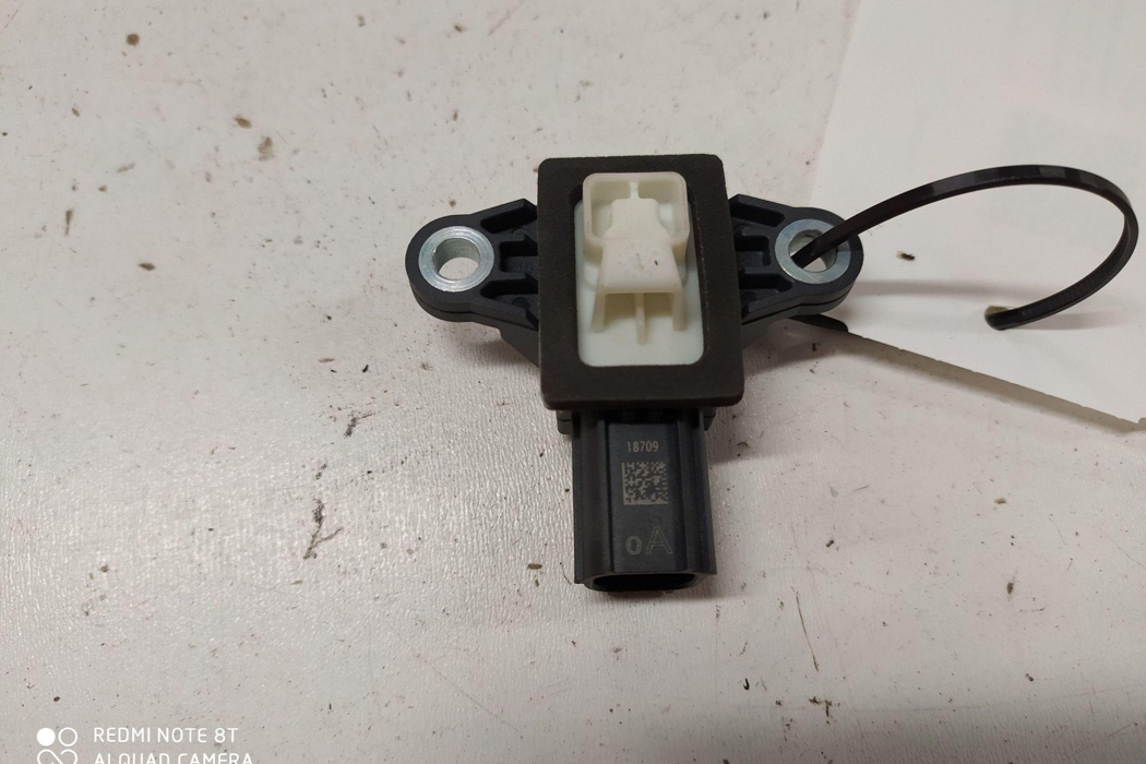 JAGUAR XF 1 generation  (2011-2016) Rear Right Impact Sensor 9X2314C676AA 28608277