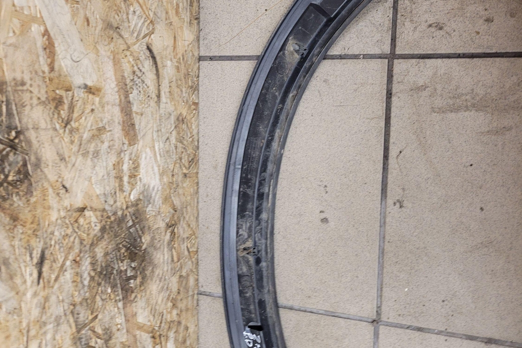 OPEL Zafira A (1999-2003) Aizmugurējā labā spārna moldings 090597592 28658145
