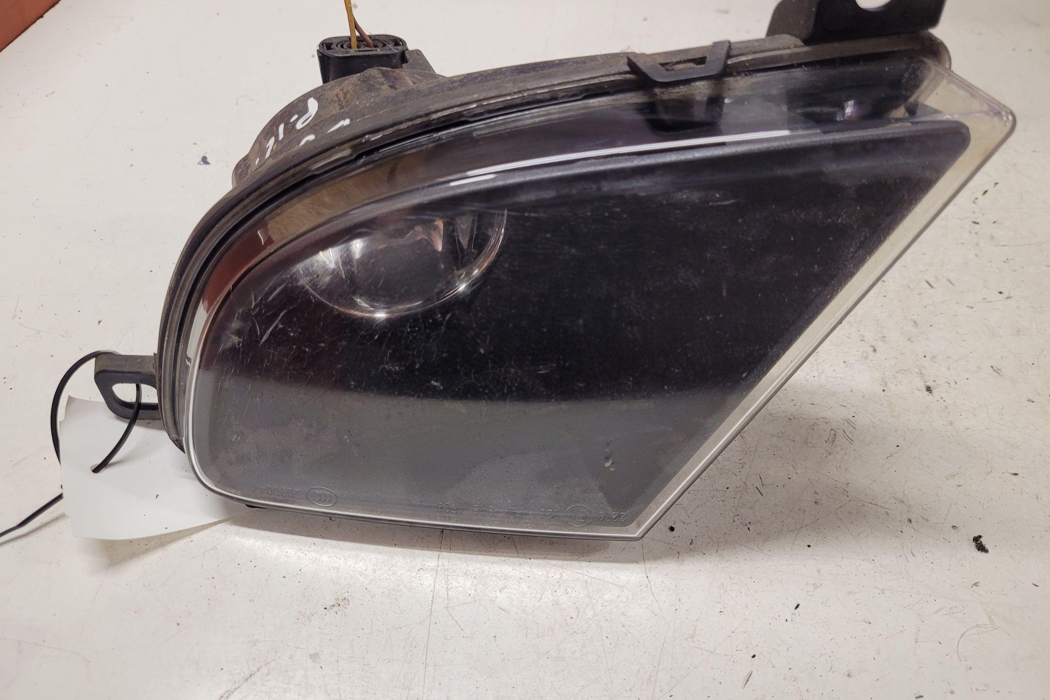 BMW 5 Series E60/E61 (2003-2010) Priekšējais kreisais miglas lukturis 0305083001 28694345