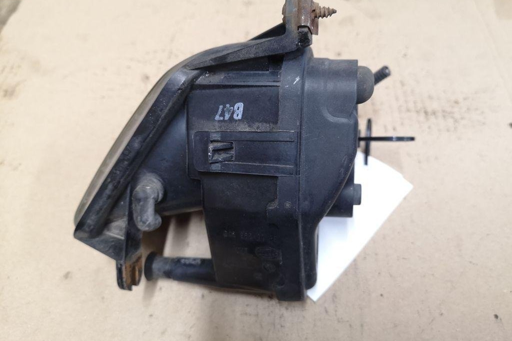 AUDI A3 8L (1996-2003) Front Right Fog Light 24696800 30820266