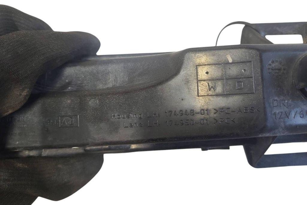 FORD S-Max 1 generation (2006-2015) Priekšējais kreisais miglas lukturis 17494801 31550702