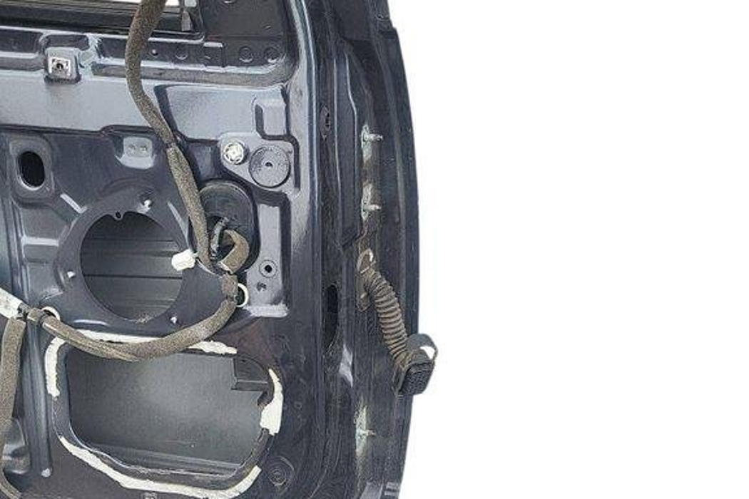 RENAULT Megane 3 generation (2008-2020) Front Left Door 32388265