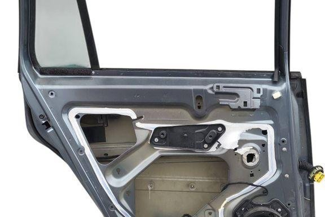 CITROËN C4 Picasso 1 generation (2006-2013) Aizmugurējās kreisās durvis 32388740