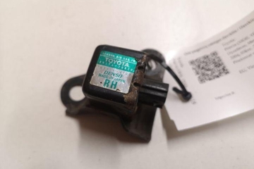 TOYOTA Previa 2 generation (2000-2006) Priekšējais kreisais trieciena sensors 8917328020,1876004120 27016344