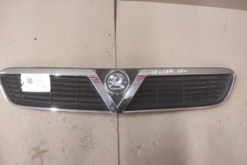 OPEL Vectra B (1995-1999) Priekšējā bampera augšējā reste 13106814 28641800