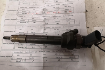 BMW 3 Series E90/E91/E92/E93 (2004-2013) Форсунка 0445110601 28688898